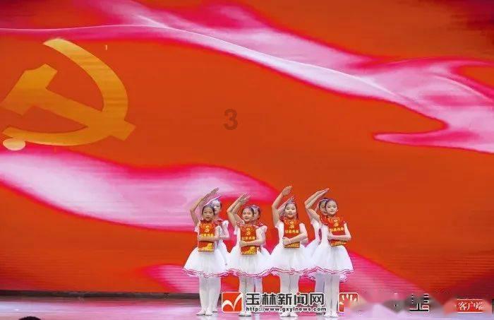 为什么一些和自己走得很近关系很好的朋友也还是会让自己感觉到陌生和距离？谢谢了，大神帮忙啊游戏画面