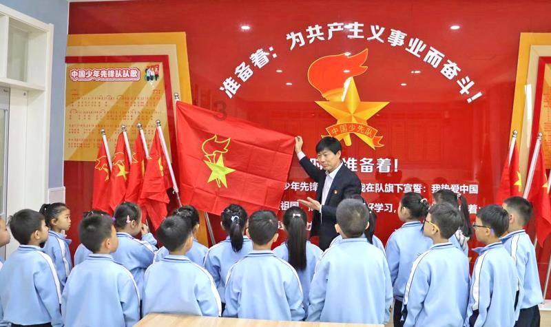 金岳霖默默守护林徽因一生，一生未娶，多年后仍记得她的生日